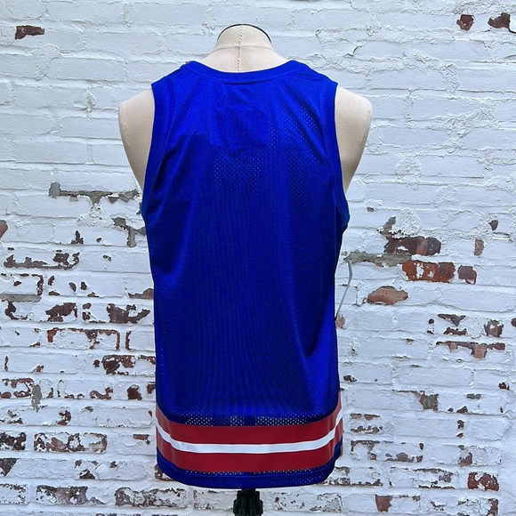 Mitchell & Ness NFL Throwbacks New York Giants Concepts Mesh Tank Top Blue Men's - Picture 2 of 5